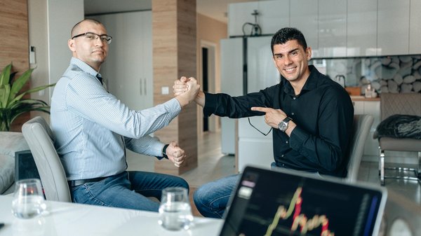 AI-Driven Menu Mastery: Revolutionary Strategies for UK Restaurants to Optimize Dishes